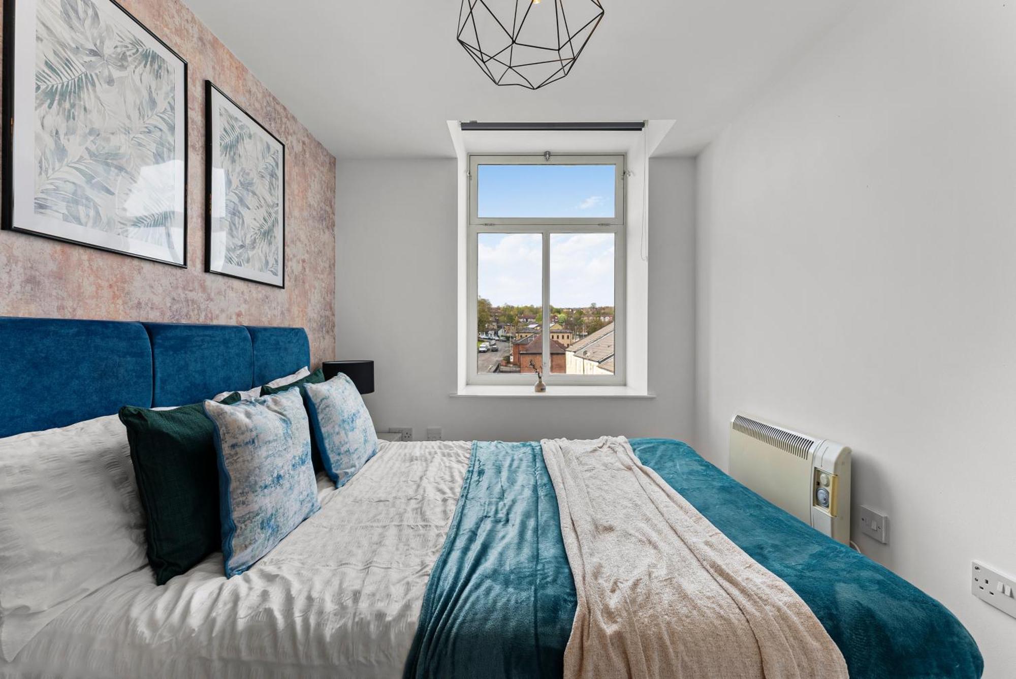 30 Percent Off! Beautiful Apartment In Dewsbury - Sleeps 6 Leeds  Exterior photo